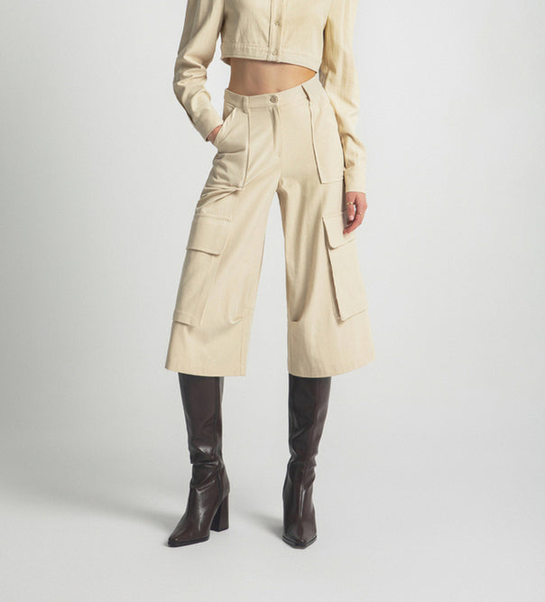 LIZZA BERMUDA SHORTS SAND