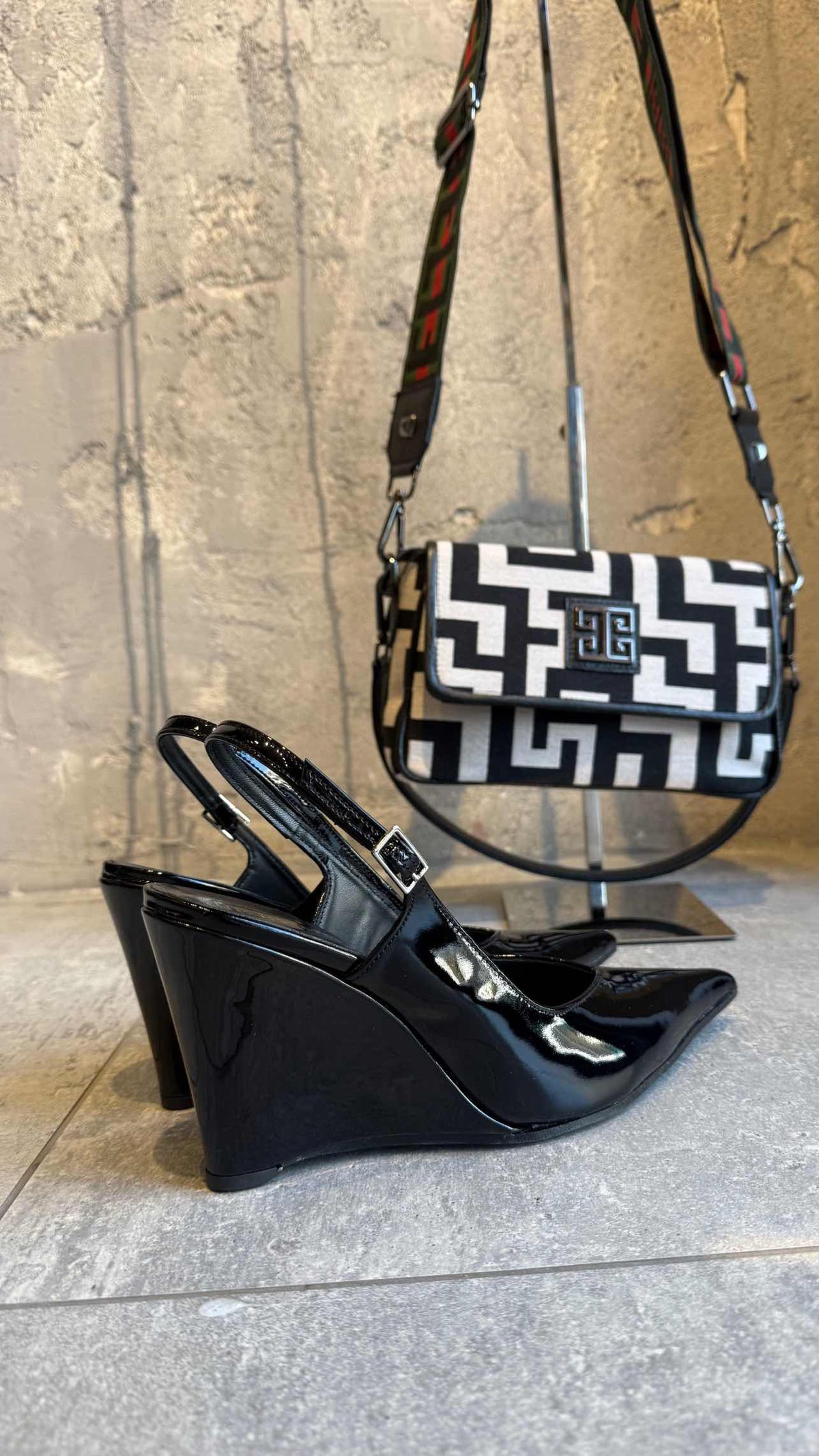 MARGO BLACK PATTERN LEATHER HEELS - Vesta Donna