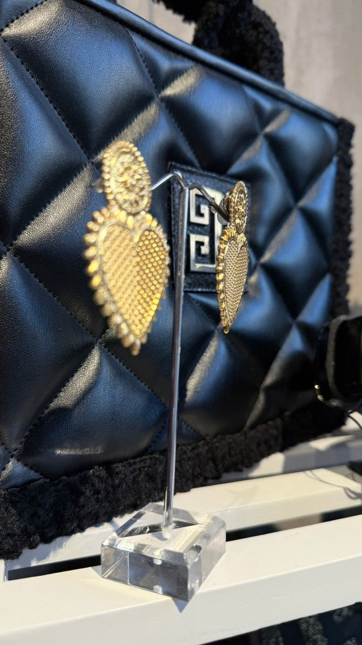 ΣΚΟΥΛΑΡΙΚΙΑ ΚΑΡΔΙΕΣ