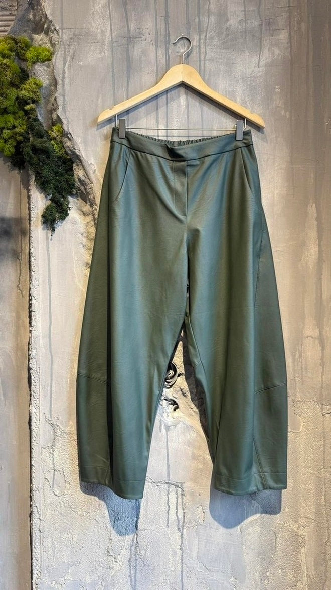 MICHELE SLOUCHY ECO LEATHER PANTS - Vesta Donna