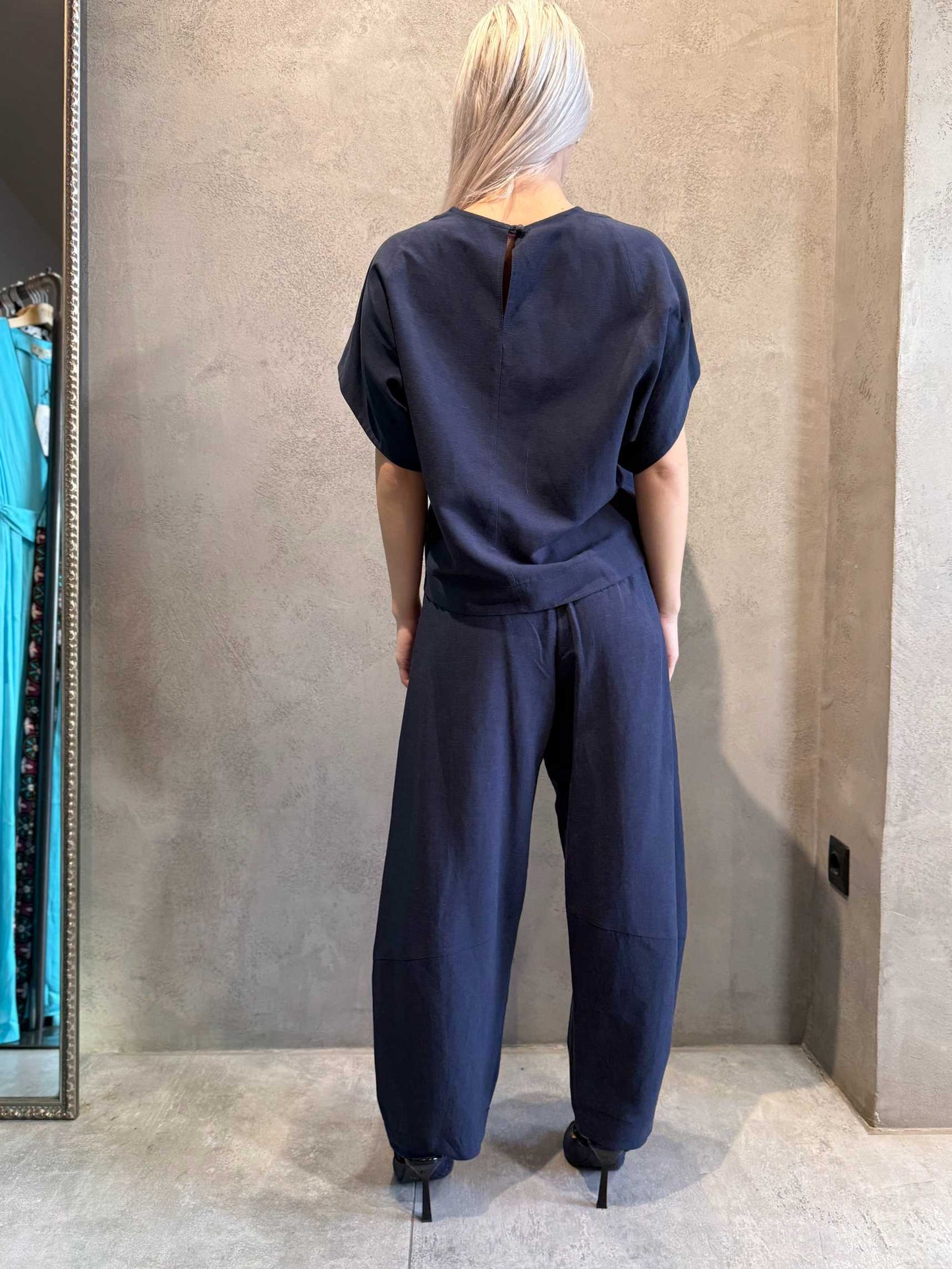 LORRIE TOP NAVY BLUE