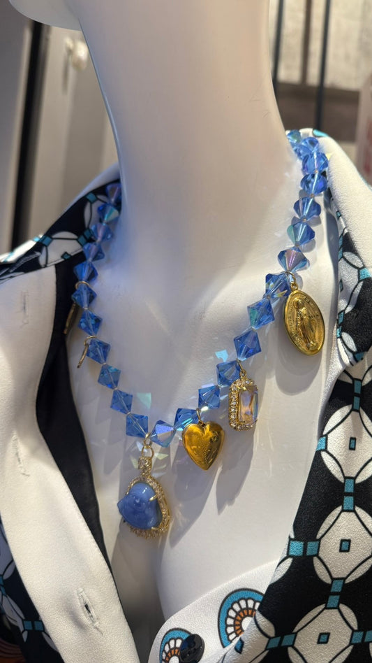 ΚΟΛΙΕ ΜΕ ΣΙΕΛ ΧΑΝΤΡΕΣ ΚΑΙ ΚΡΕΜΑΣΤΑ