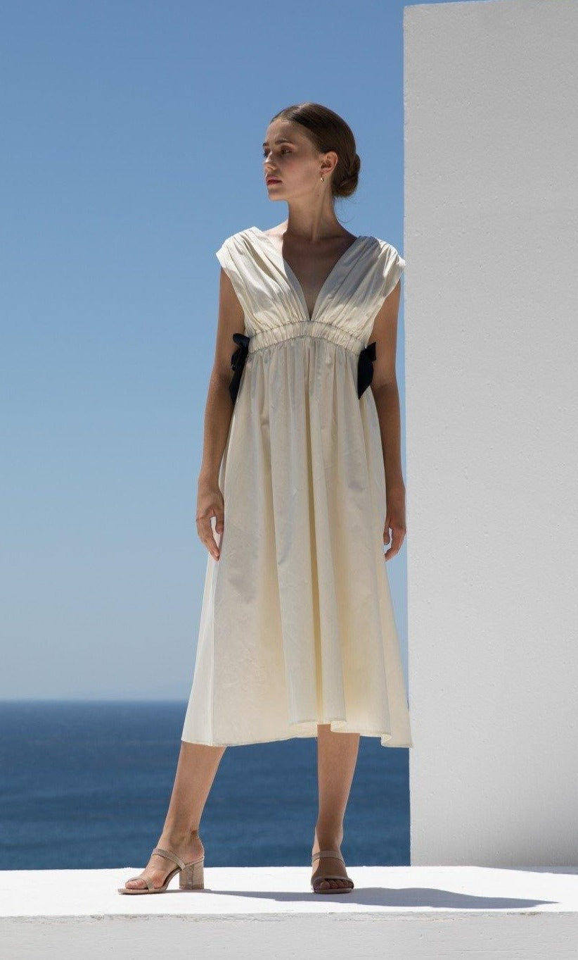 MIDI ΦΟΡΕΜΑ ΜΕ ΣΟΥΡΕΣ ΣΤΟ ΣΤΗΘΟΣ - Vesta Donna