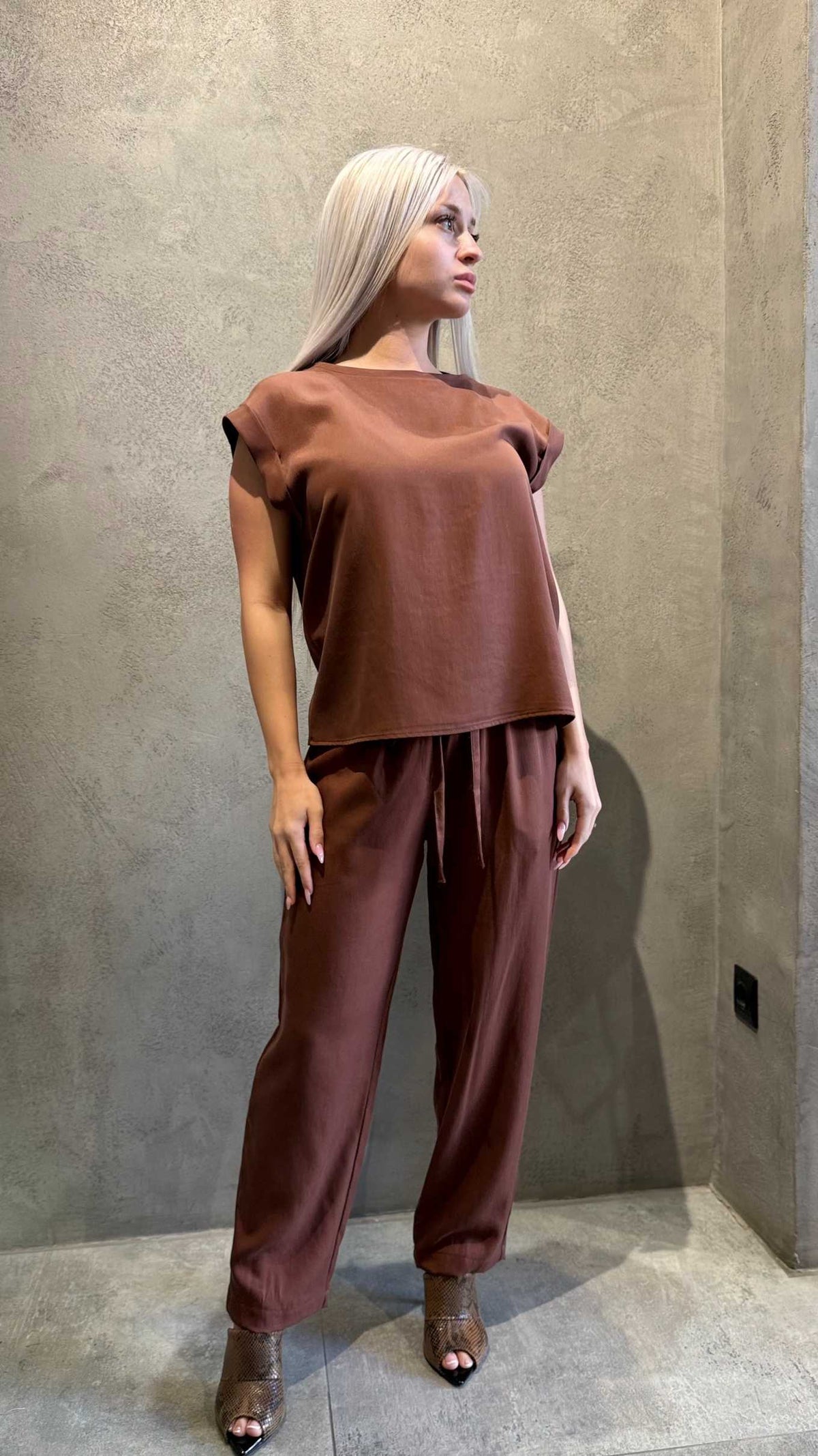SYLIA SET BROWN - Vesta Donna