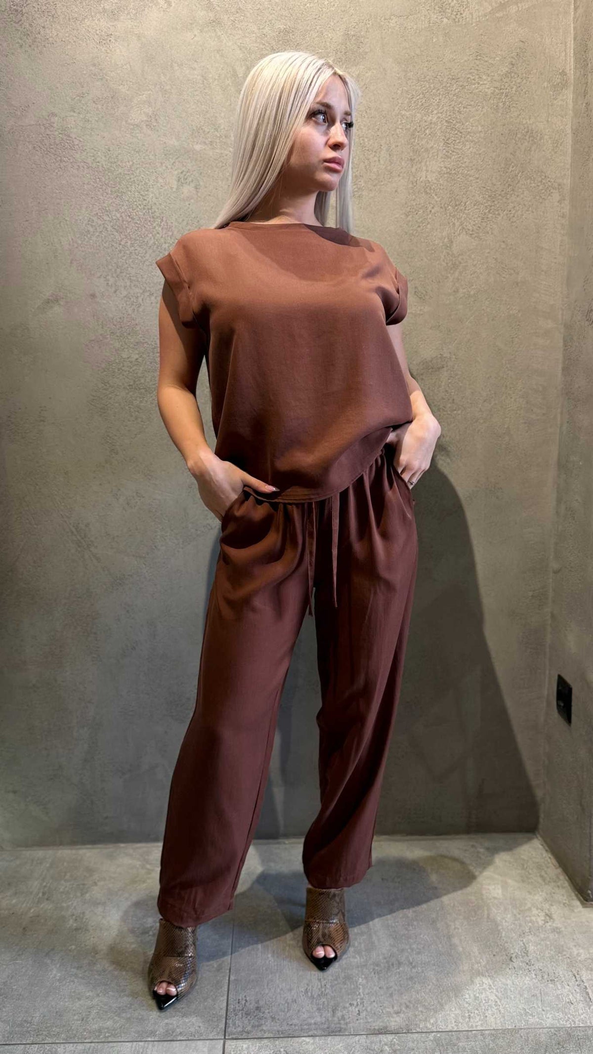 SYLIA SET BROWN - Vesta Donna
