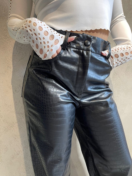 ALTHEA CROCO PANTS BLACK - Vesta Donna