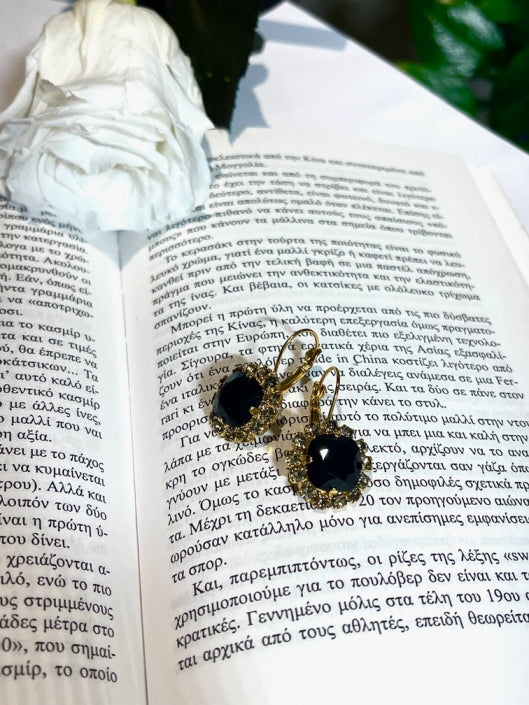 ΣΚΟΥΛΑΡΙΚΙΑ ΣΤΡΟΓΓΥΛΑ ΜΑΥΡΟ - Vesta Donna