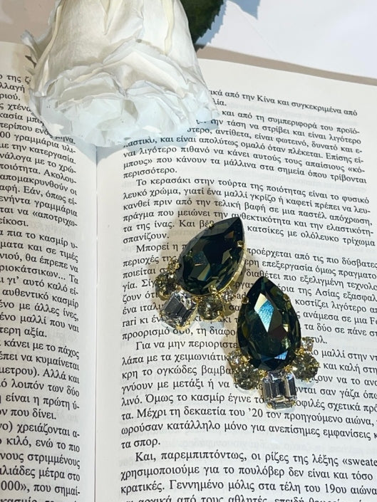 ΣΚΟΥΛΑΡΙΚΙΑ ΚΑΡΦΩΤΑ ΓΚΡΙ ΜΕ ΣΧΗΜΑΤΑ - Vesta Donna