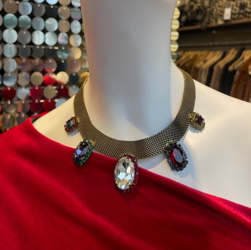 ΧΟΝΤΡΟ ΚΟΛΙΕ ΜΕ ΜΕΓΑΛΑ ΣΤΡΑΣ - Vesta Donna