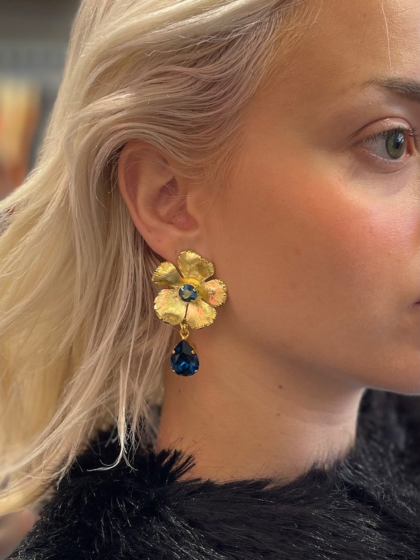 ΣΚΟΥΛΑΡΙΚΙΑ ΛΟΥΛΟΥΔΙ - Vesta Donna