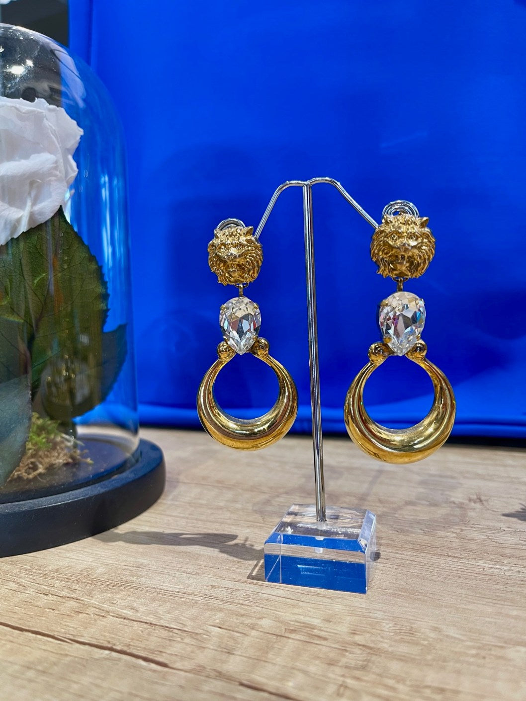 Vesta Donna ΣΚΟΥΛΑΡΙΚΙΑ ΜΕ ΚΕΦΑΛΙ ΛΙΟΝΤΑΡΙΟΥ ΚΑΙ ΣΤΡΑΣ - Vesta Donna