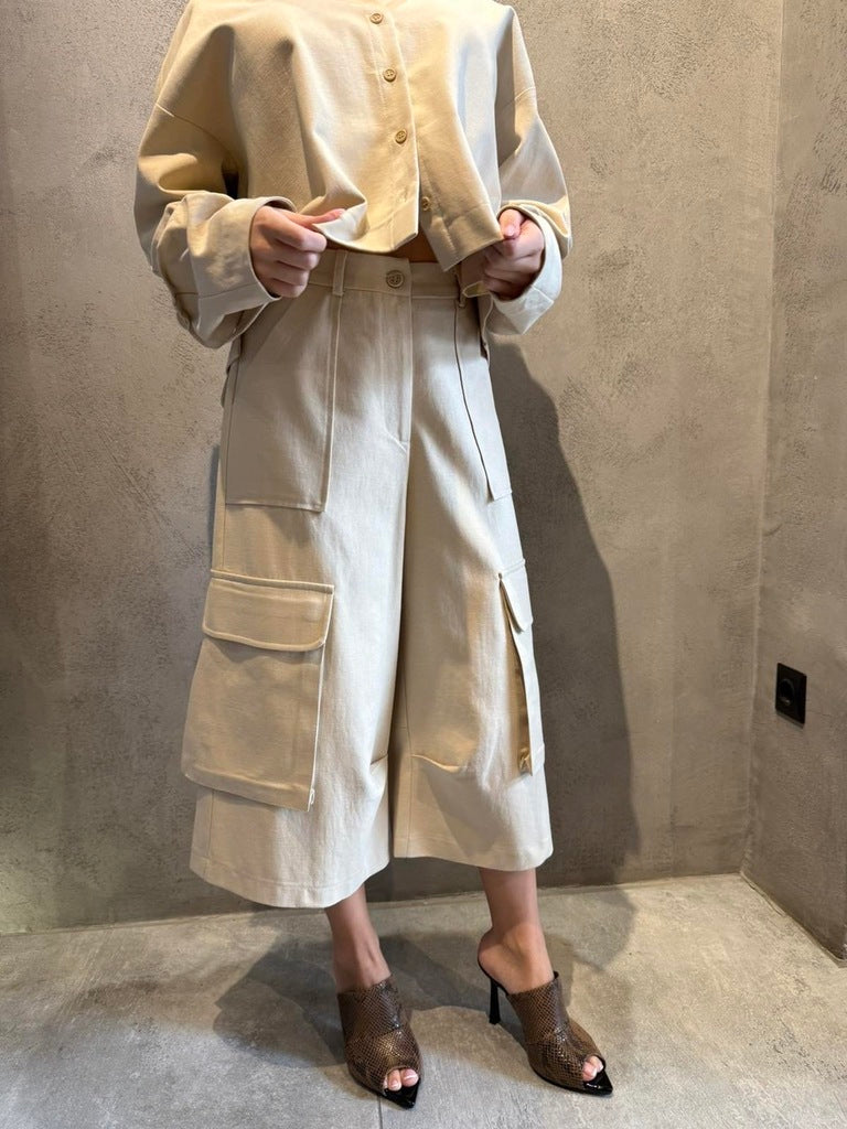 LIZZA BERMUDA SHORTS SAND