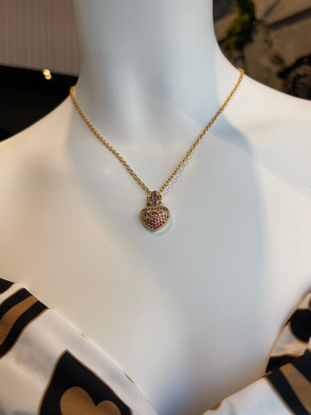 Vesta Donna ΚΟΛΙΕ ΜΕ ΚΑΡΔΟΥΛΑ - Vesta Donna