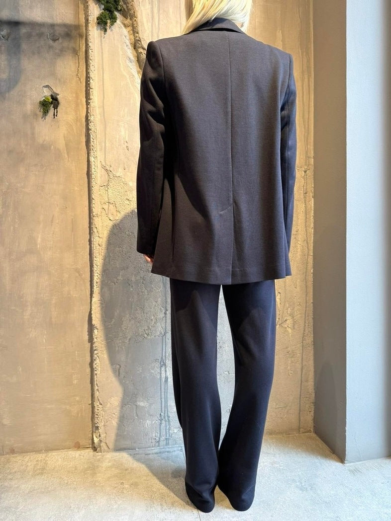 GILLIAN SUIT BLACK