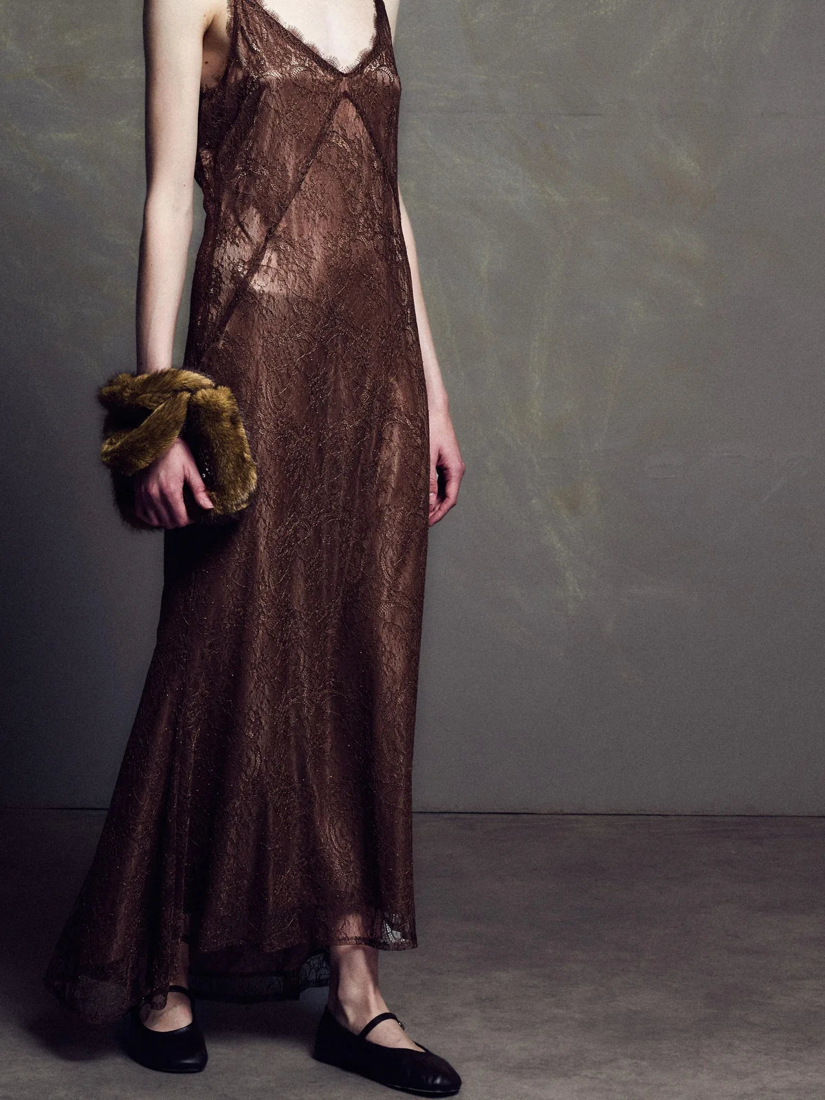 ELAN LACE DRESS BROWN