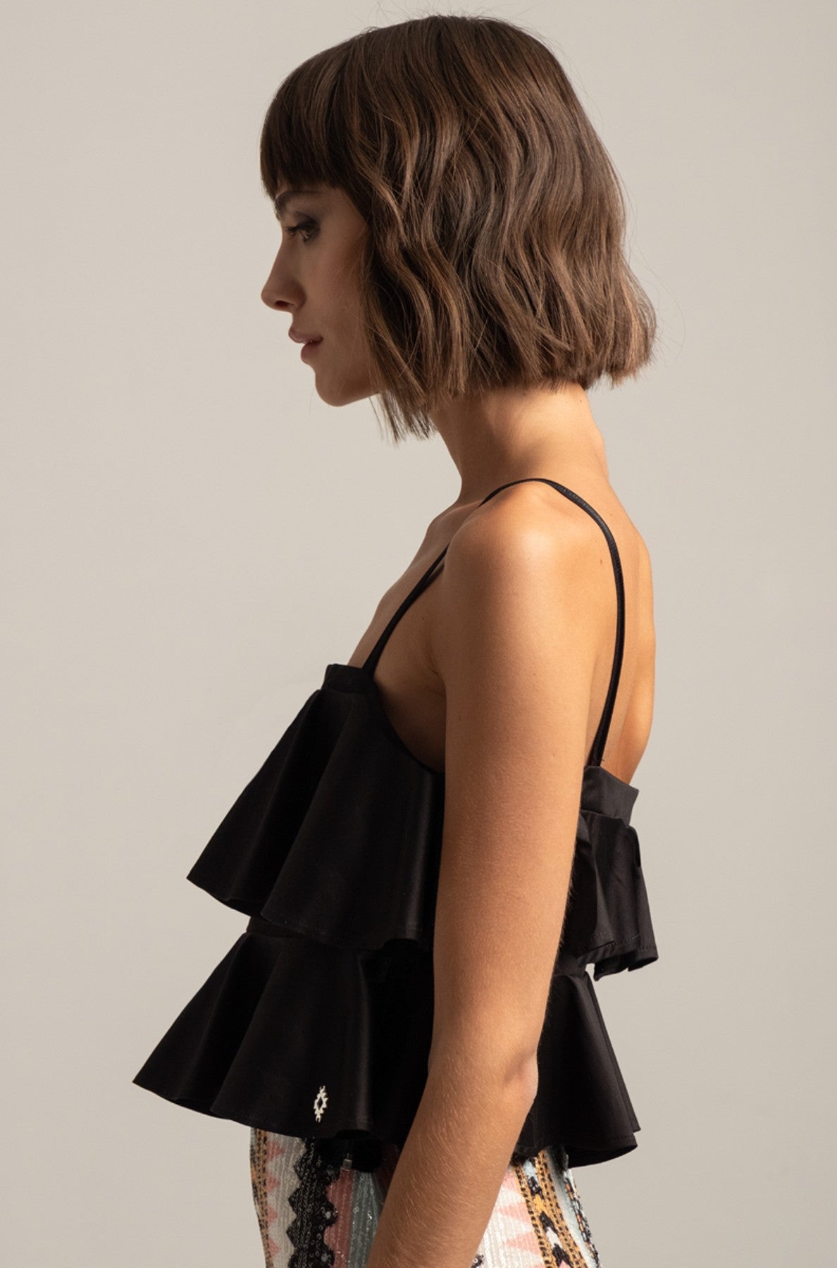Peace & Chaos TWIRL TOP BLACK - Vesta Donna