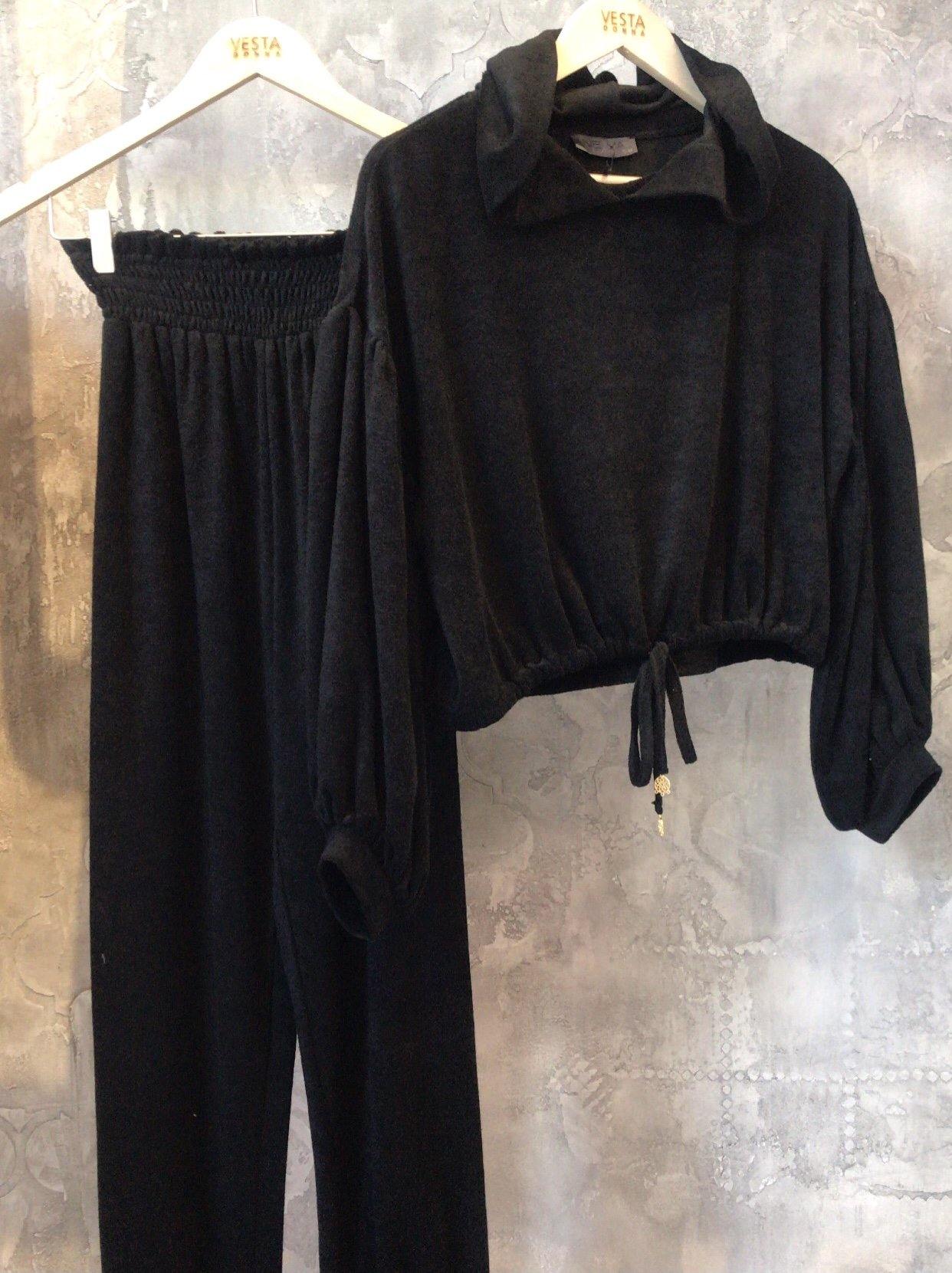 Nema ΦΟΡΜΕΣ ΜΕ ΚΟΥΚΟΥΛΑ ΚΑΙ ΛΑΣΤΙΧΟ - Vesta Donna