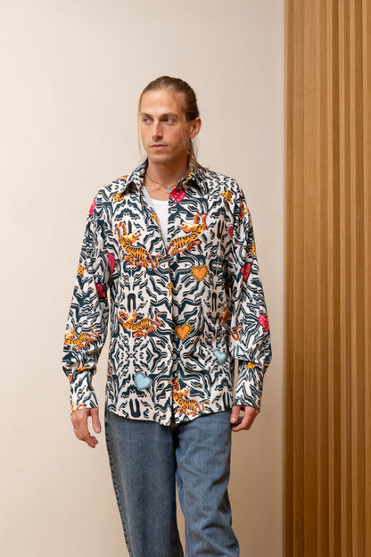 WILD HEART PRINT SHIRT