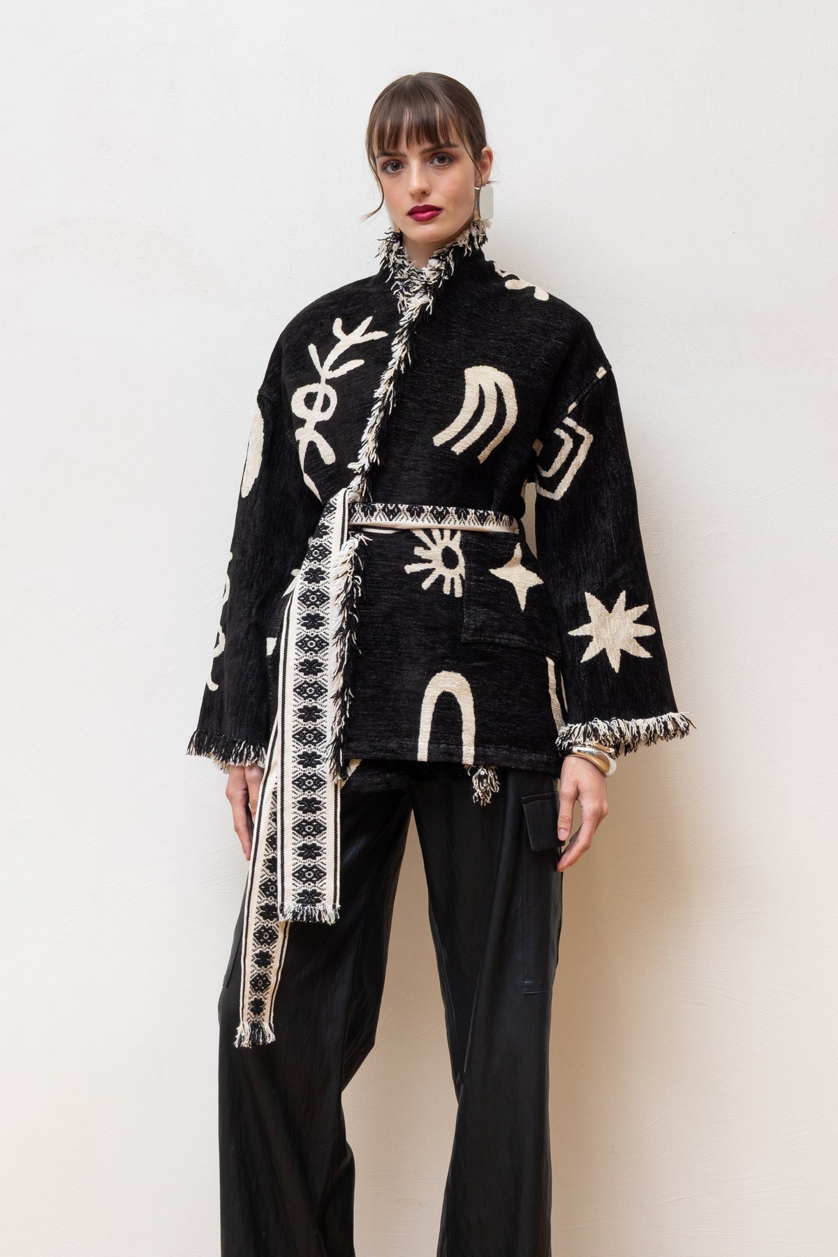 MONOCHROME ART CARDIGAN BLACK