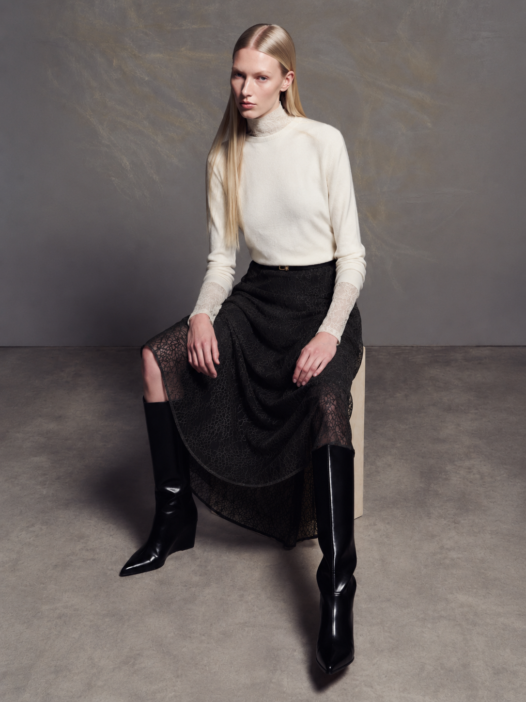 FLOW LACE SKIRT BLACK