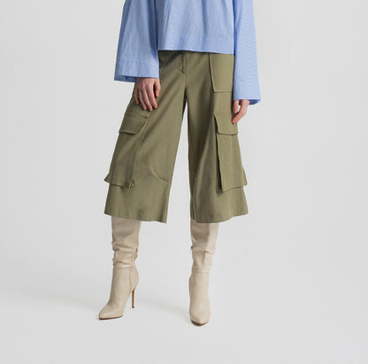 LIZZA BERMUDA SHORTS KHAKI