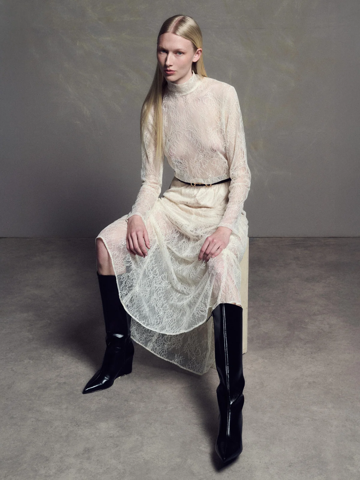 FLOW LACE TOP WHITE