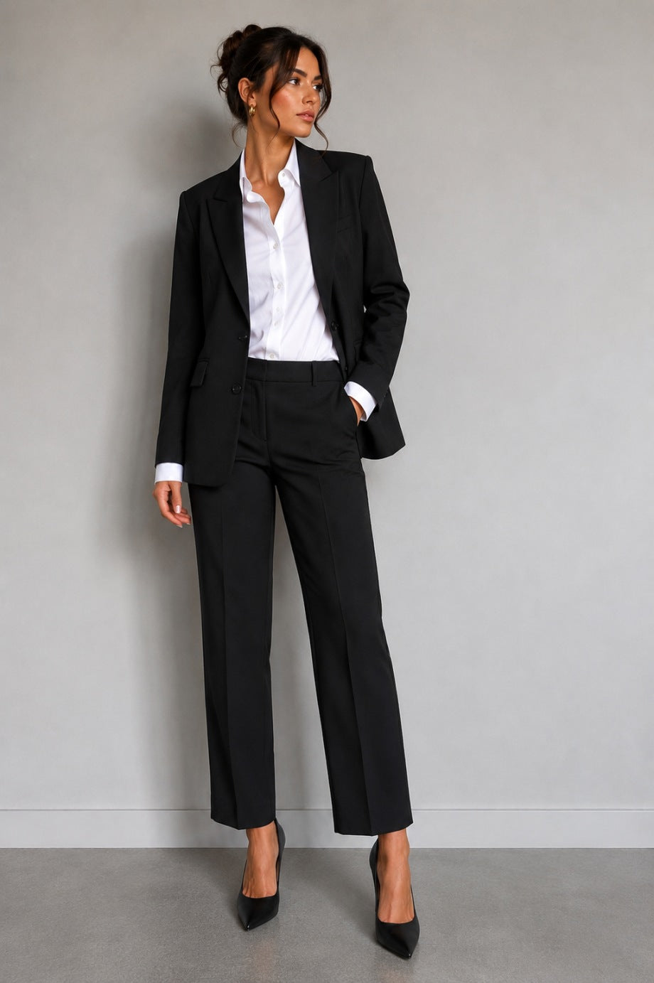 NOIR TAILORED SUIT