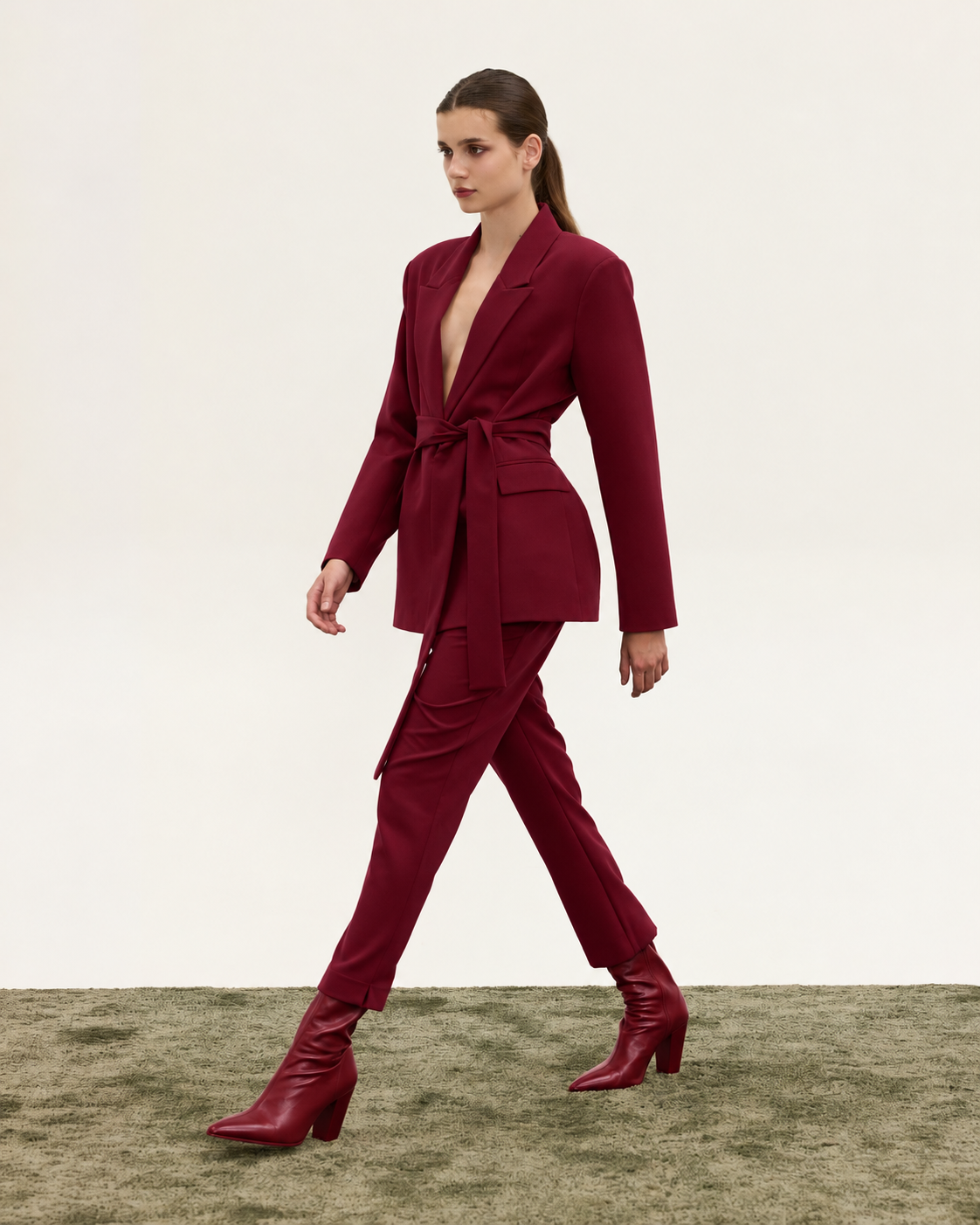 BINI BLAZER CHERRY