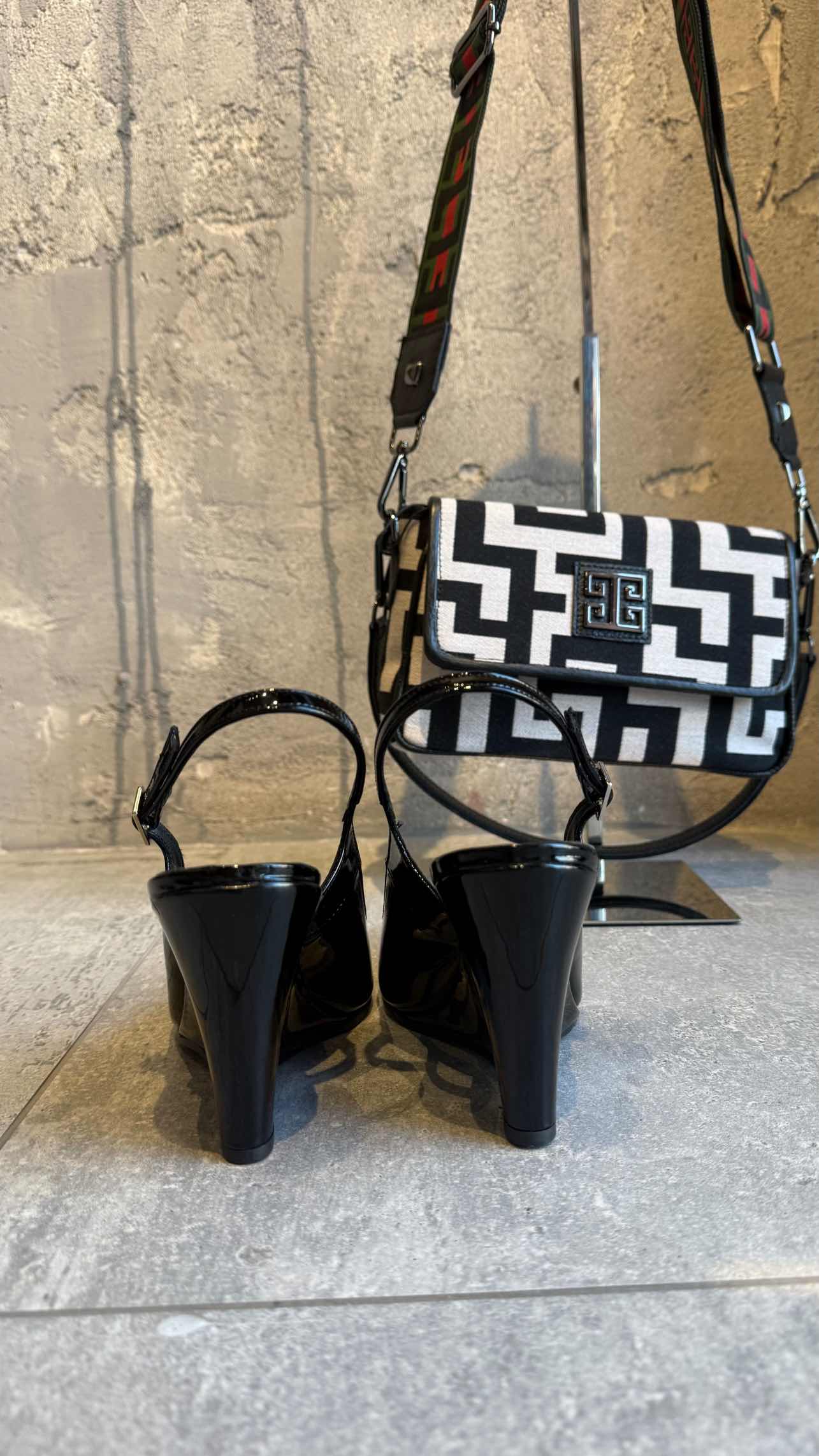  MARGO BLACK PATTERN LEATHER HEELS - Vesta Donna 