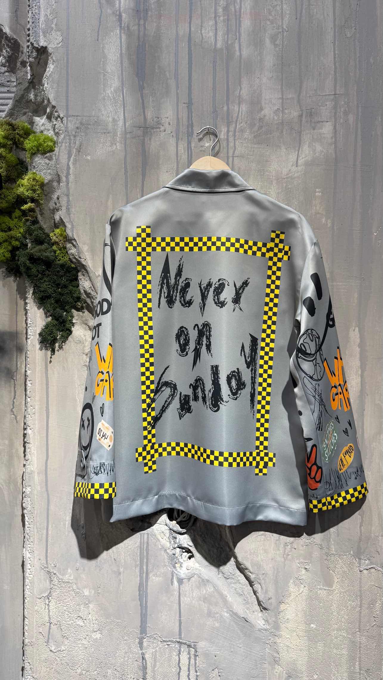 OUT OF LINE JACKET DARK GREY