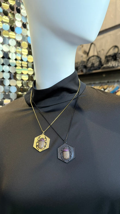 ΚΟΛΙΕ ΑΛΥΣΙΔΑ ΜΕ ΚΡΕΜΑΣΤΟ ΣΚΑΡΑΒΑΙΟ