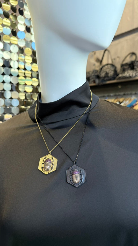 ΚΟΛΙΕ ΑΛΥΣΙΔΑ ΜΕ ΚΡΕΜΑΣΤΟ ΣΚΑΡΑΒΑΙΟ