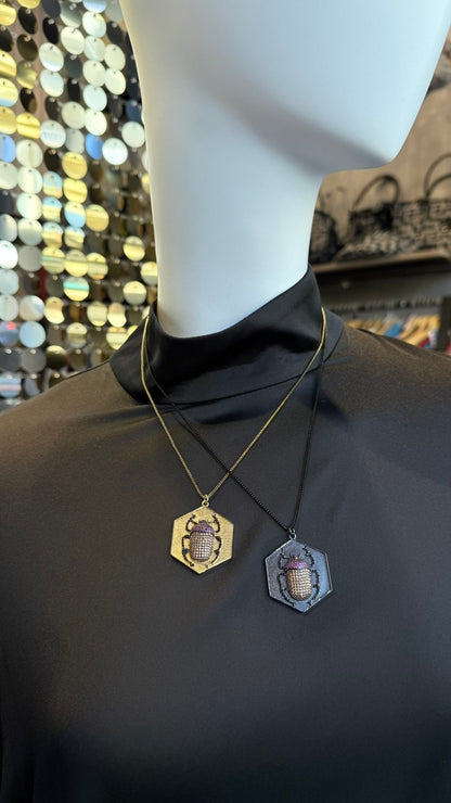 ΚΟΛΙΕ ΑΛΥΣΙΔΑ ΜΕ ΚΡΕΜΑΣΤΟ ΣΚΑΡΑΒΑΙΟ