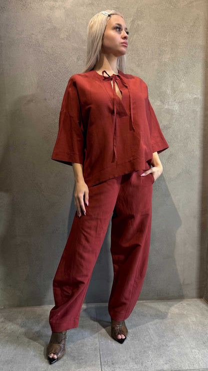 JANAE TUNIC TOP CHILI