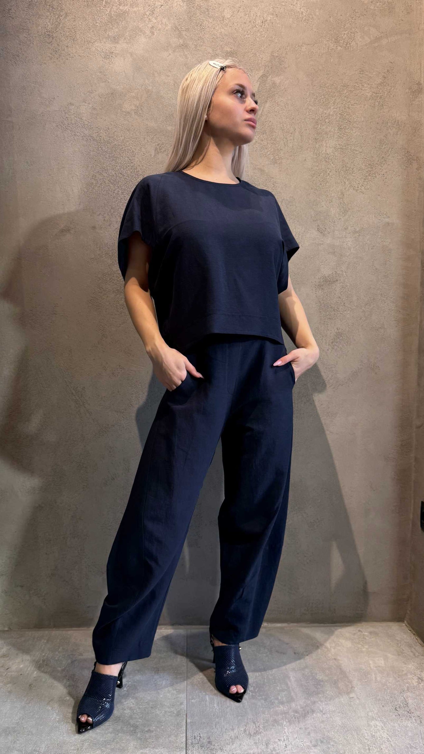LORRIE TOP NAVY BLUE