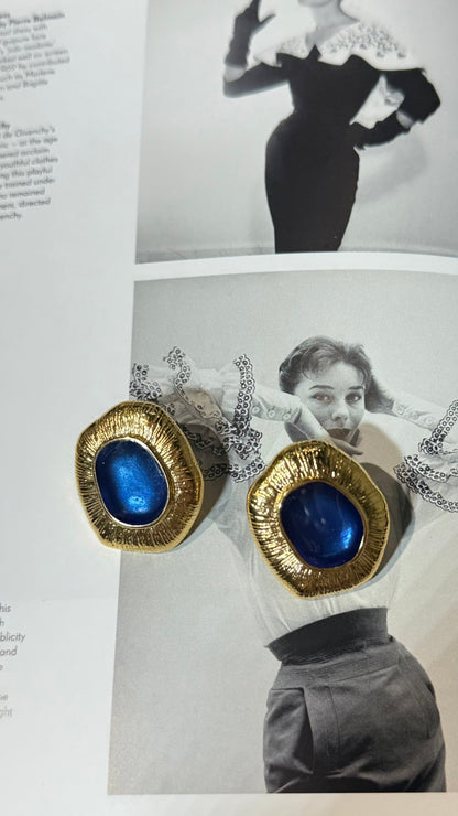 ΕΠΙΧΡΥΣΩΜΕΝΑ ΚΑΡΦΩΤΑ ΣΚΟΥΛΑΡΙΚΙΑ ΜΕ ΜΠΛΕ ΣΜΑΛΤΟ