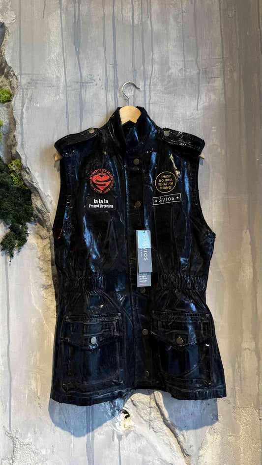 TAIRA SLEEVELESS JACKET BLACK FOIL