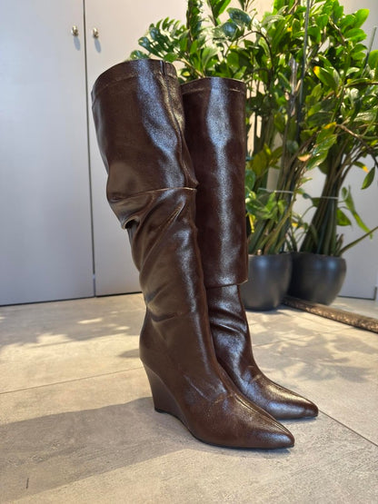 BELINDA KNEE HIGH BOOTS BROWN