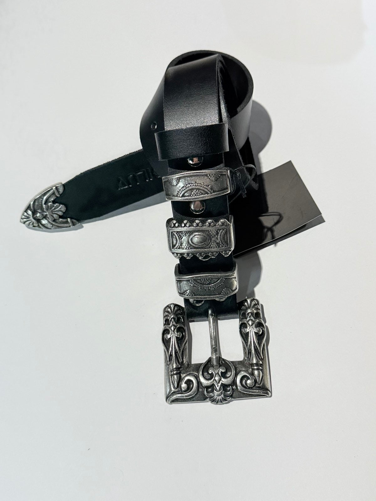 LYSORA BELT BLACK SILVER
