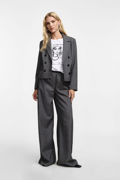 CHARLIE SUIT