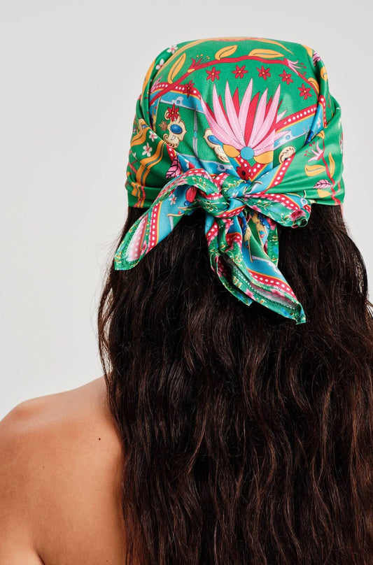 EXOTIC SCARF