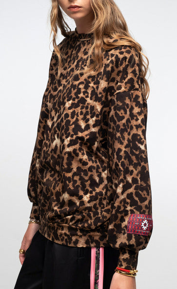 ROSETTE SWEATER TOP