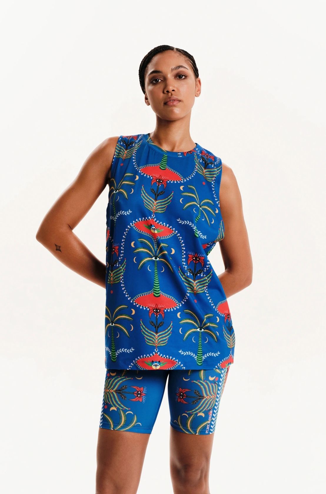 ALIGNMENT TANK TOP