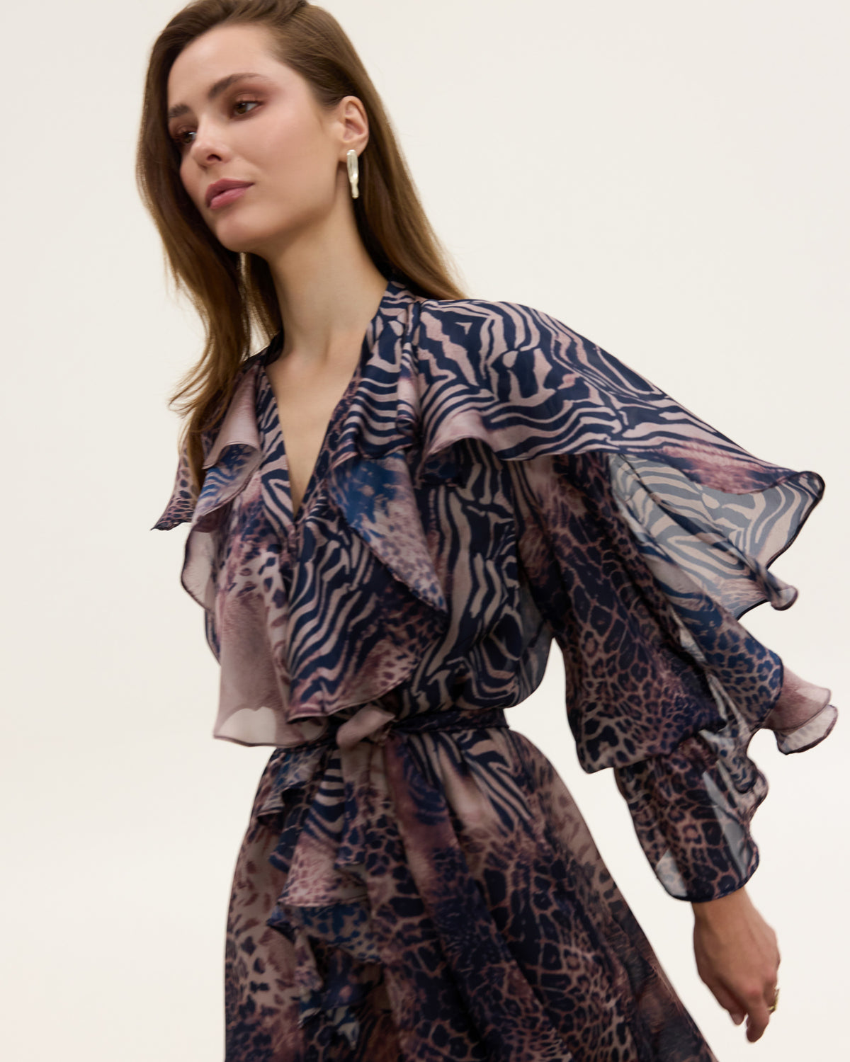 SALON DRESS