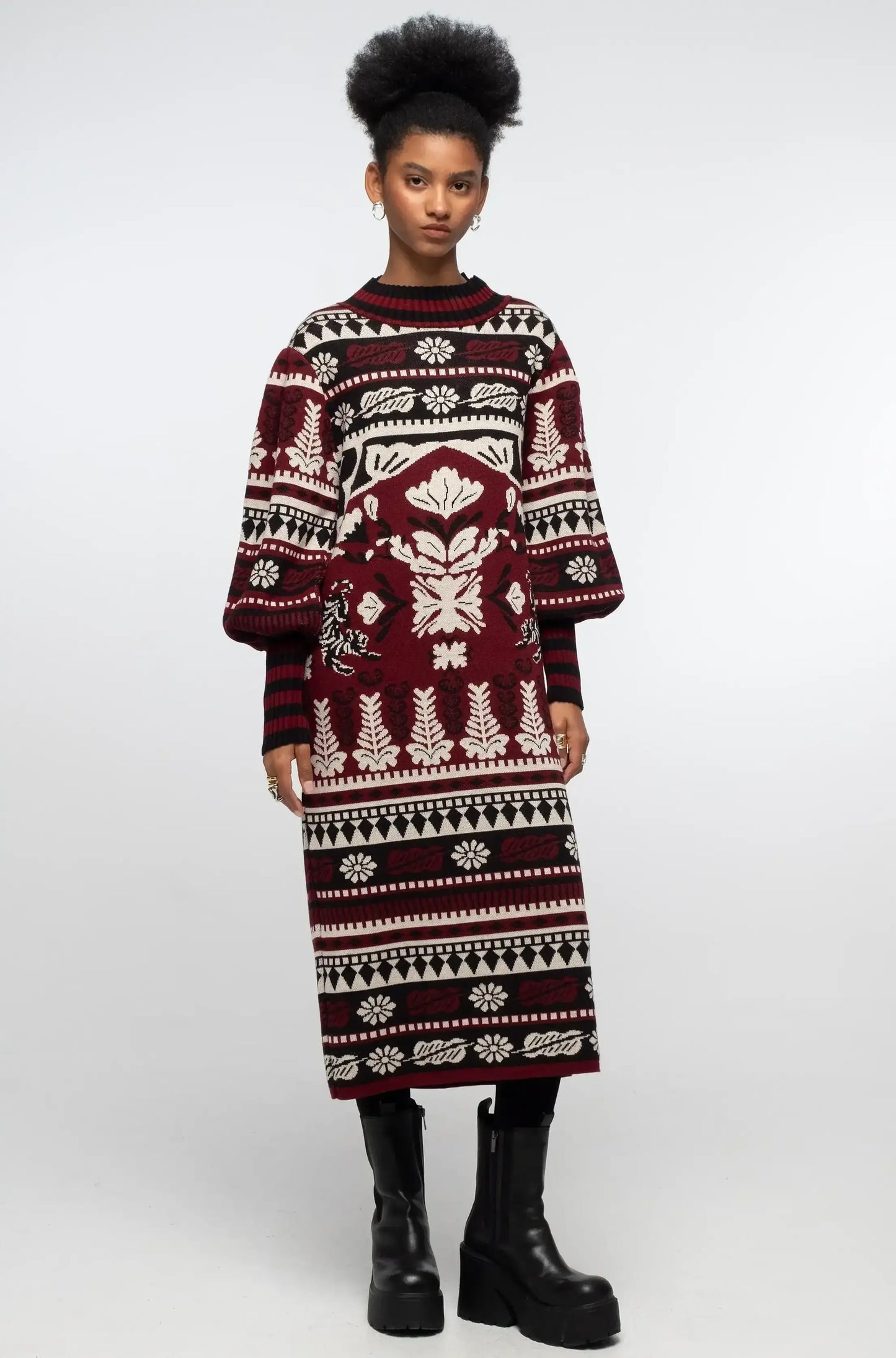 MYTHICAL LONG KNITTED DRESS