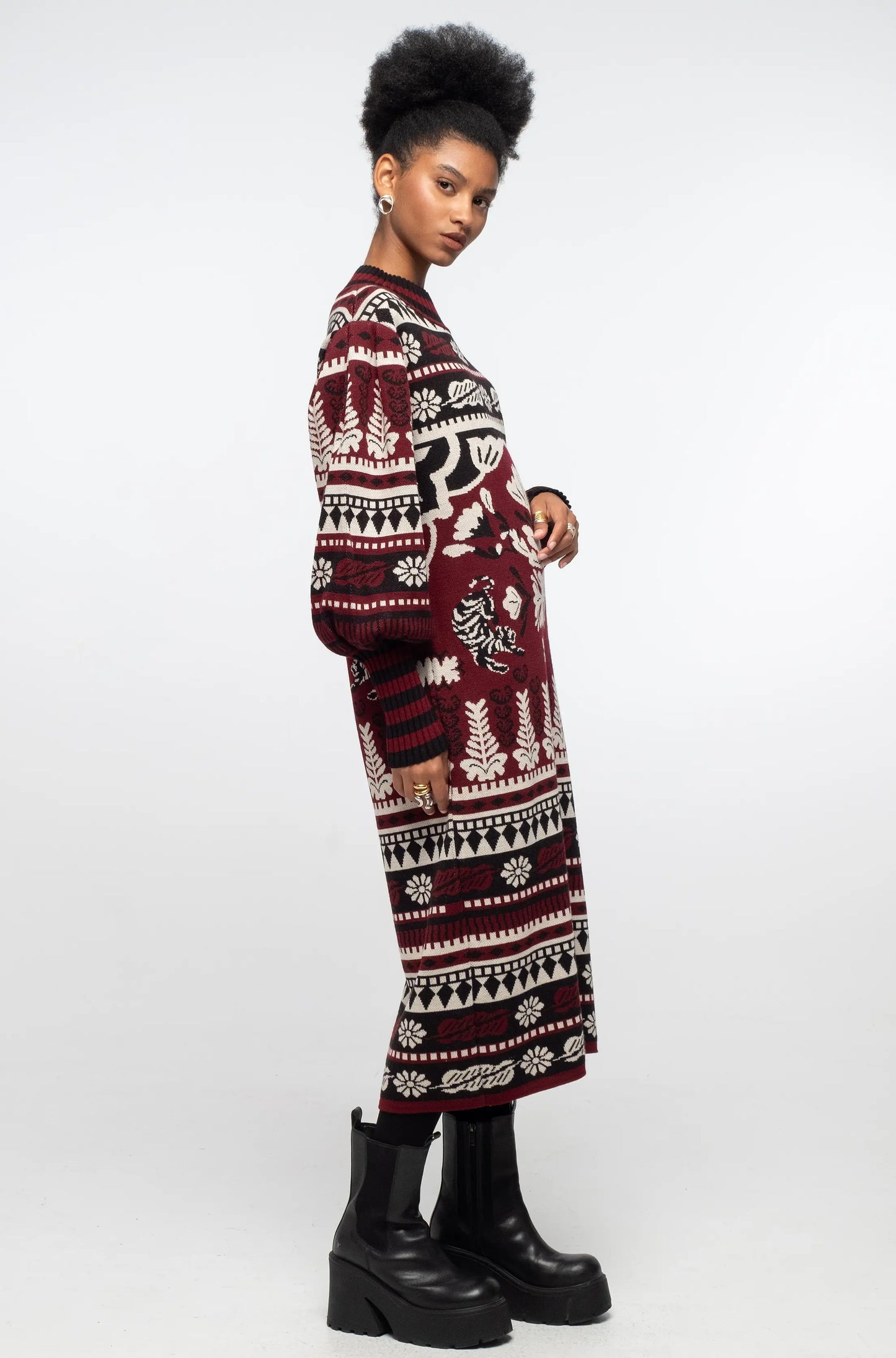 MYTHICAL LONG KNITTED DRESS