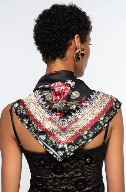 IMPERIAL SCARF